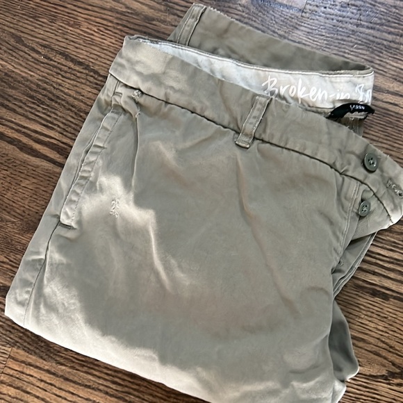 JCrew broken in boyfriend shorts - Picture 4 of 4